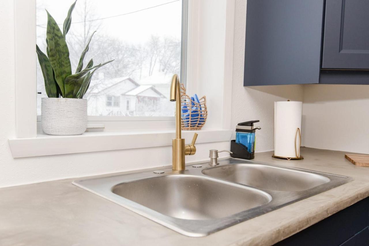 New Remodeled Townhome In Central FargoFargo  Kültér fotó