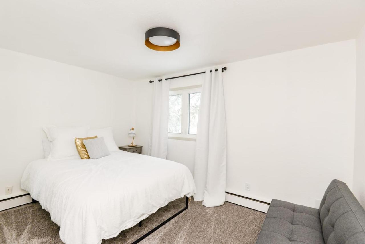 New Remodeled Townhome In Central FargoFargo  Kültér fotó